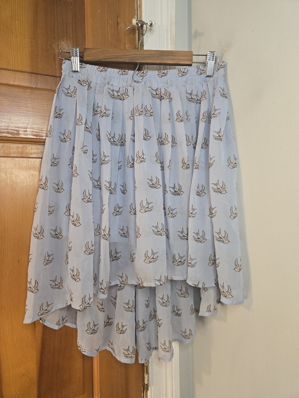 Forever 21 Light Blue Bird-Print High-Low Skirt